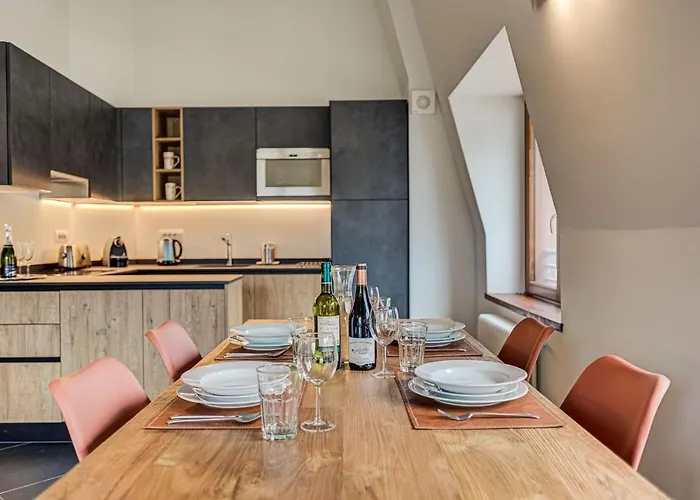 Alpes V, Alpes Agency, Chamonix, Sleeps 5 Chamonix