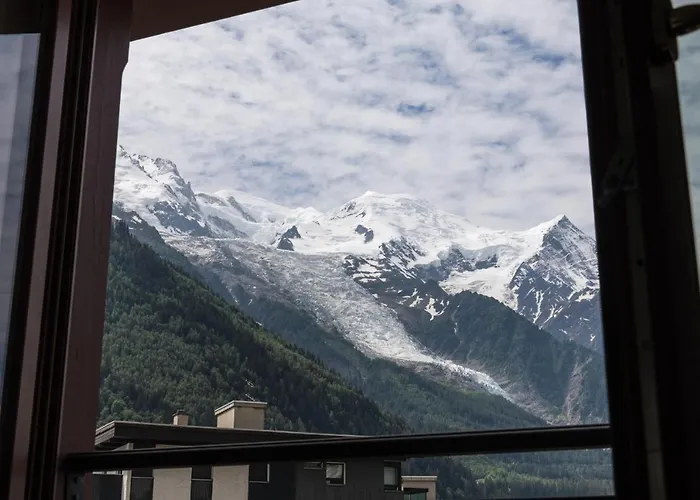 Alpes V, Alpes Agency, Chamonix, Sleeps 5 *