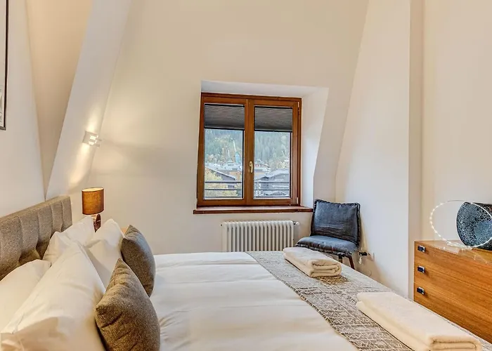 Alpes V, Alpes Agency, Chamonix, Sleeps 5 Appartamento *