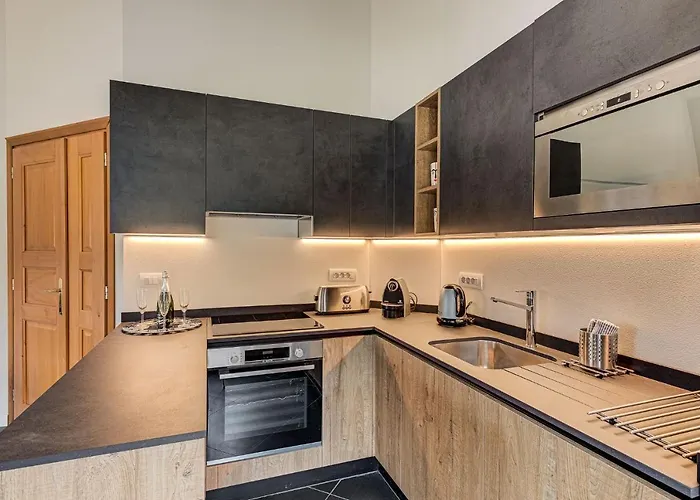 Appartamento Alpes V, Alpes Agency, Chamonix, Sleeps 5